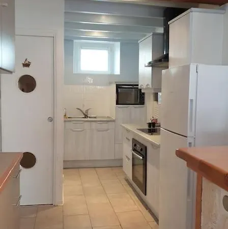 Apartament Loft Au Centre Ville, Calme, 200m De La